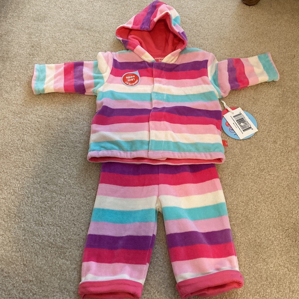 Magnetic me velour pants and hoodie set